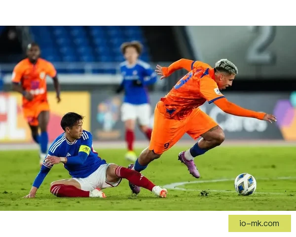 克雷桑亚冠关键时刻屡次救主点燃泰山逆境豪情成就球队晋级希望