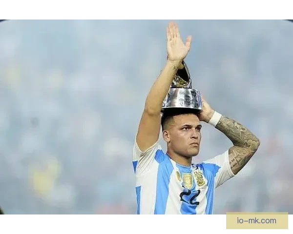 劳塔罗荣膺美洲杯金靴成为阿根廷足球新星带领球队夺冠关键人物